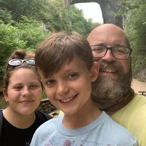 Meet your Posher, Mark